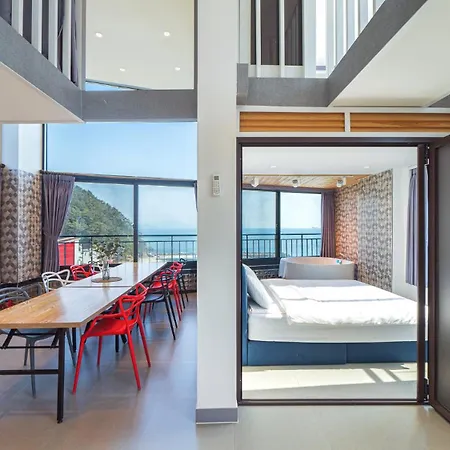 Geoje Highend Spa Pension Exterior photo