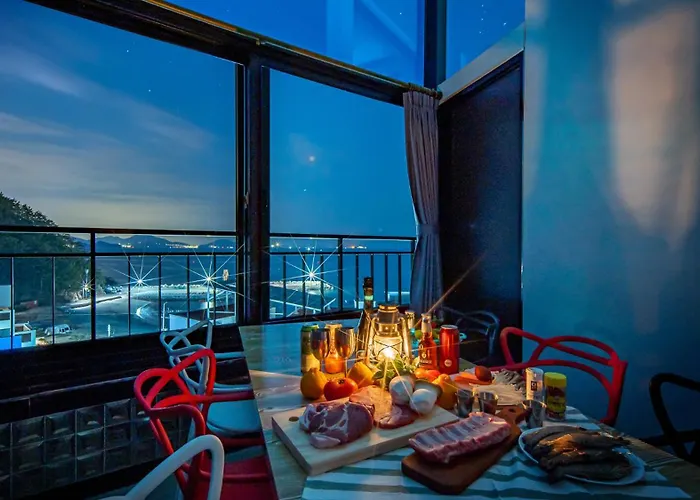 Geoje Highend Spa Pension