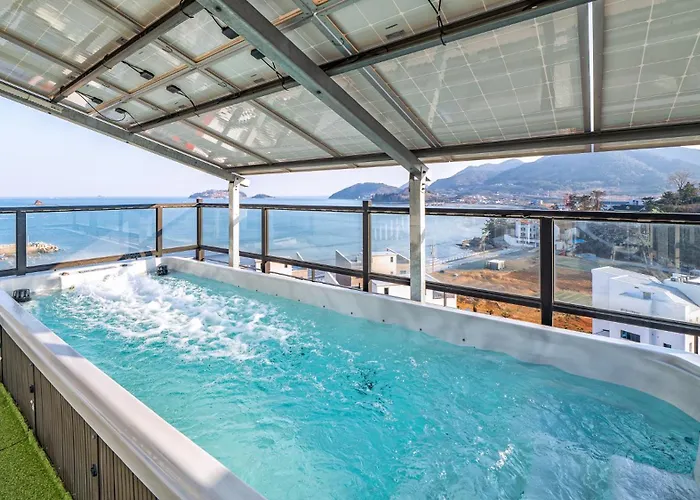 Geoje Highend Spa Pension