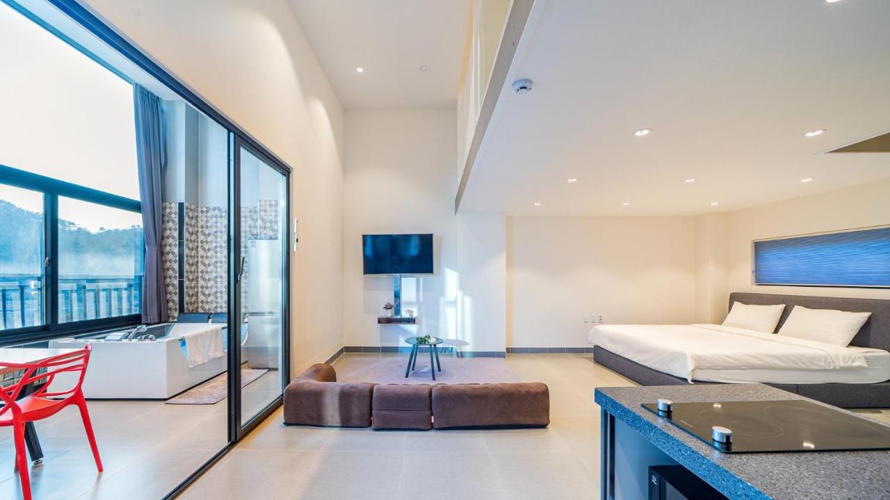 Highend * Geoje